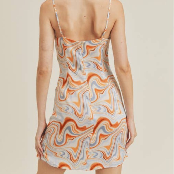 Avery Dress - Picture 3 of 3